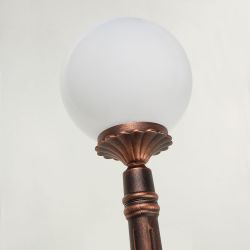 Liberti Design  Lampada Esterna 1 Luce Orione Bianco Oro   un prodotto in offerta al miglior prezzo online